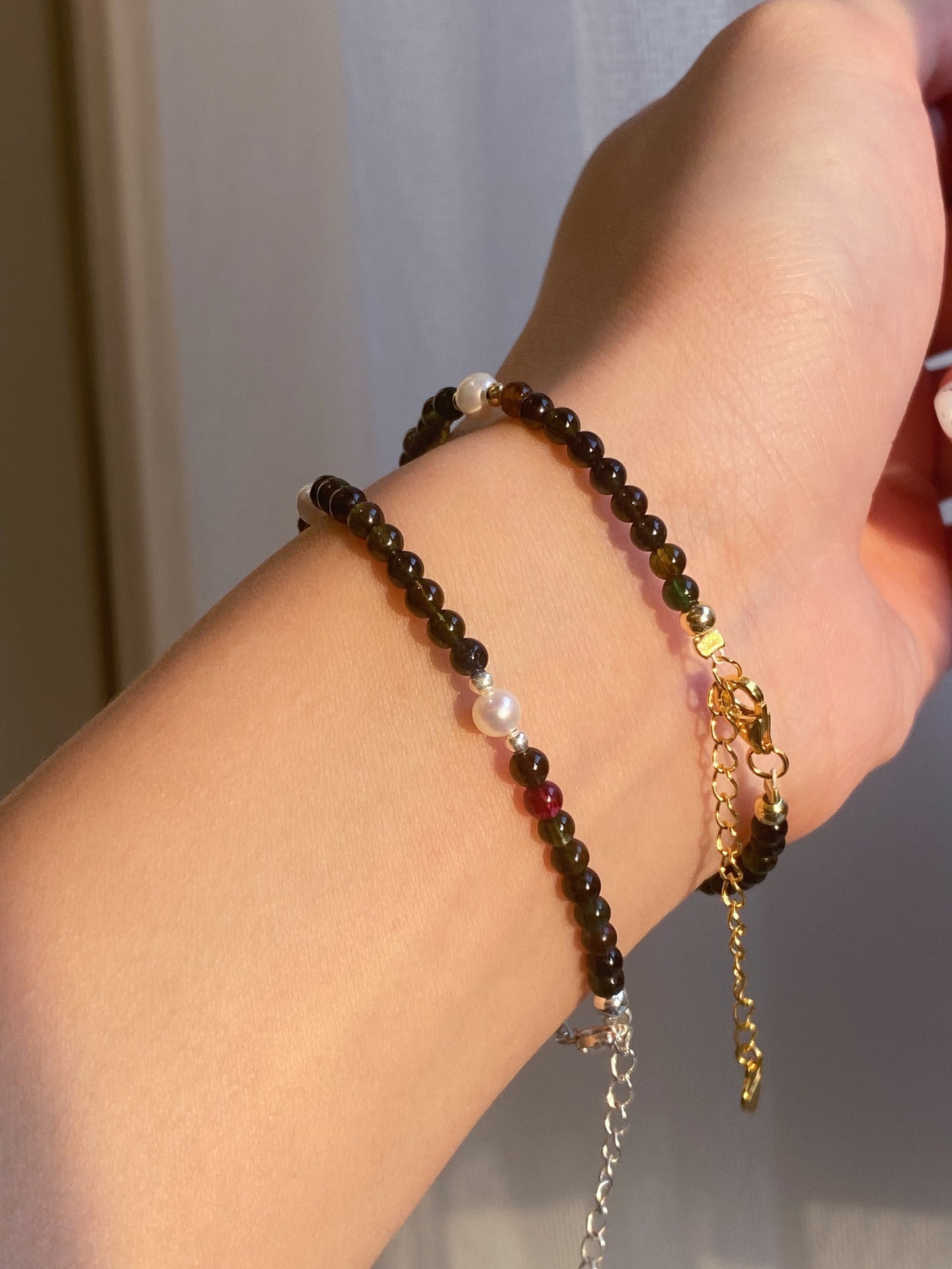 Care Band Black Beauty Tourmaline with Small Pearl Bracelet