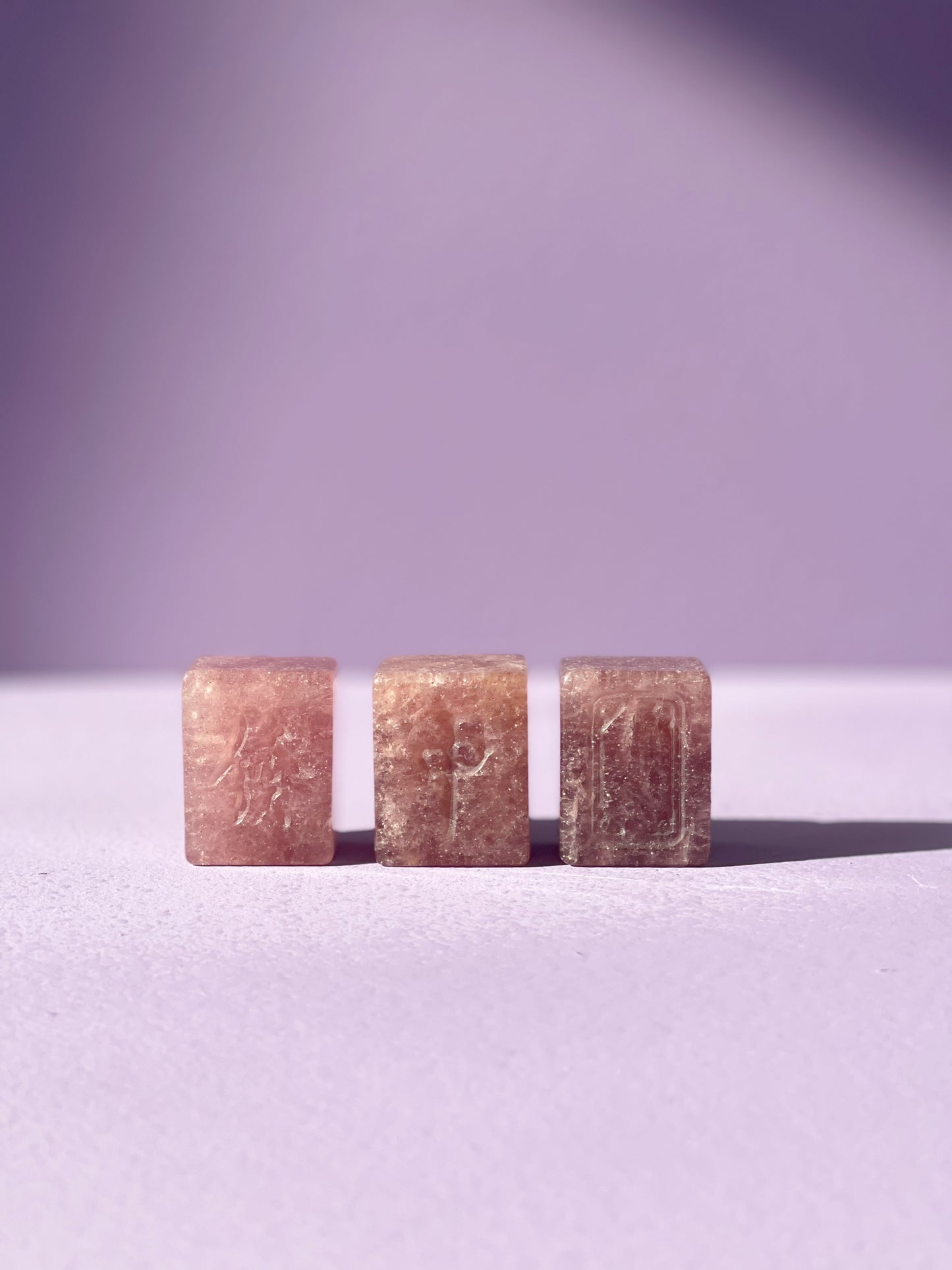 Red Aventurine Mahjong Tile