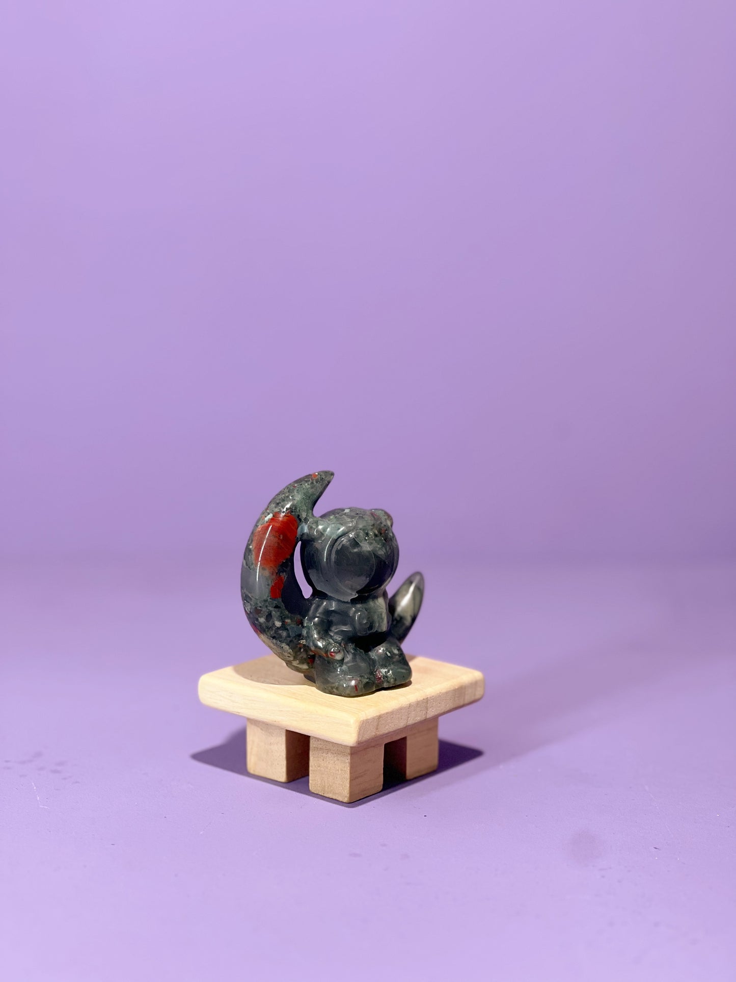 Bloodstone Clover Bear-stronaut