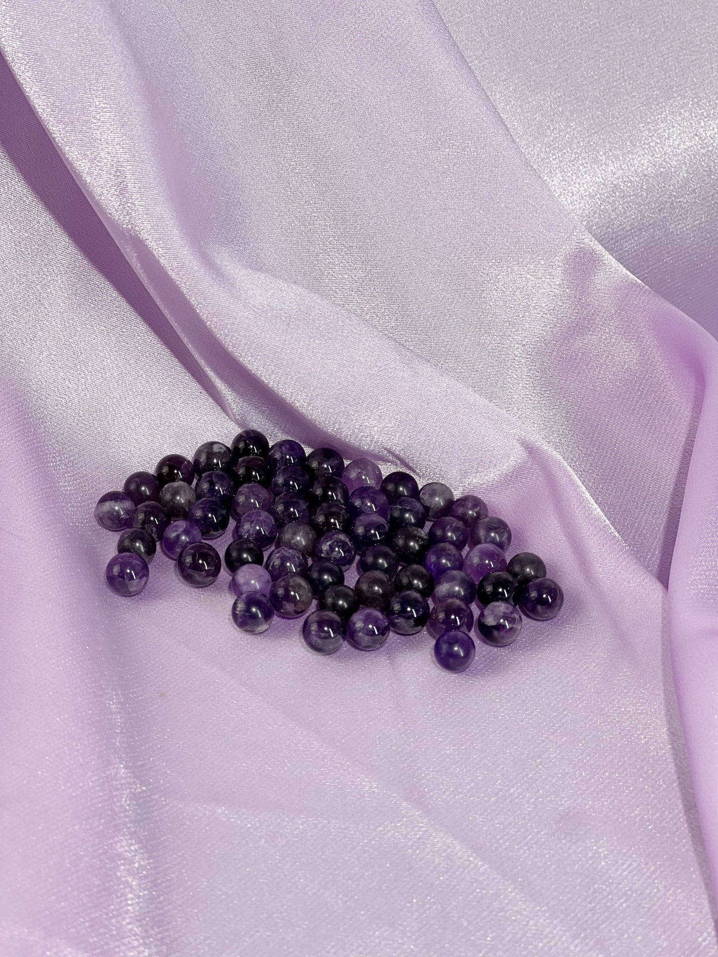 Locket Spheres (8mm)
