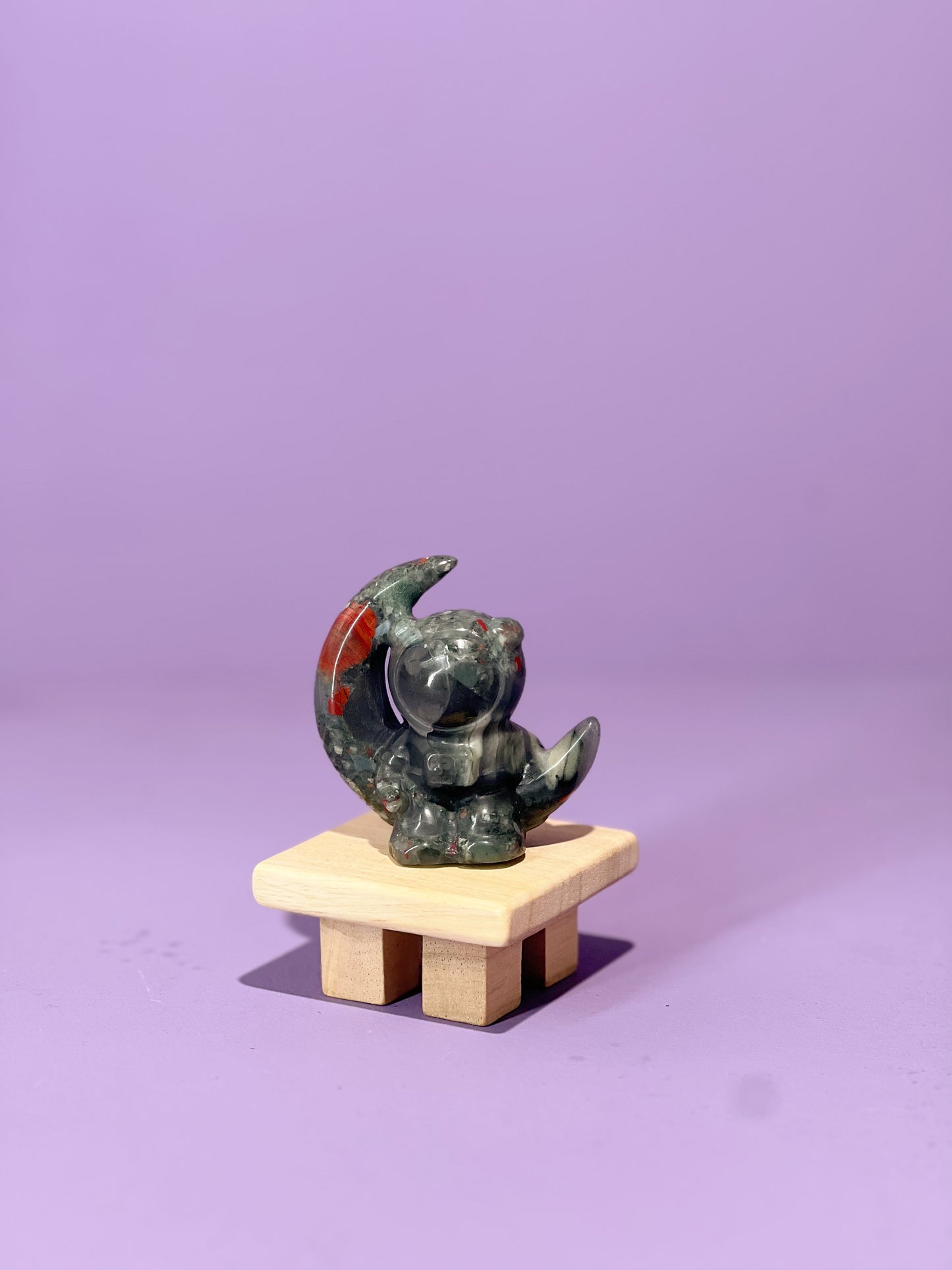 Bloodstone Clover Bear-stronaut