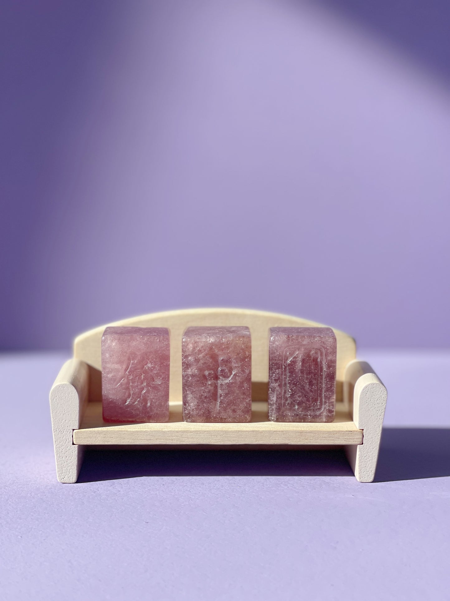 Red Aventurine Mahjong Tile