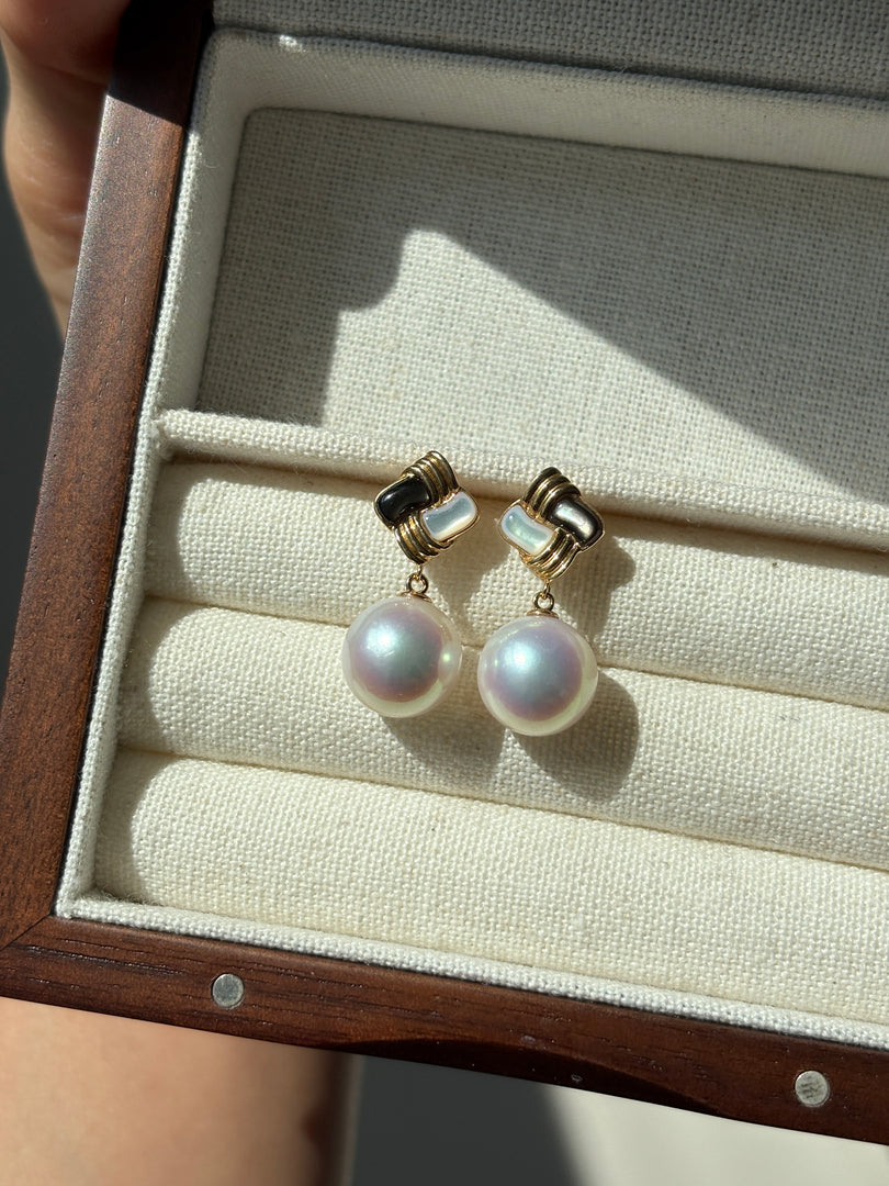 [18K Earring] Square MOP Ear Stud