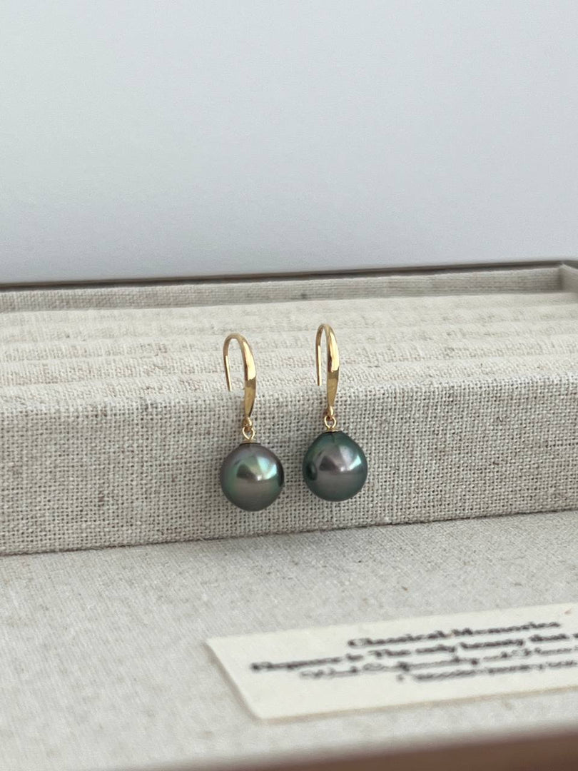 [18K Earring] Dangling Hook