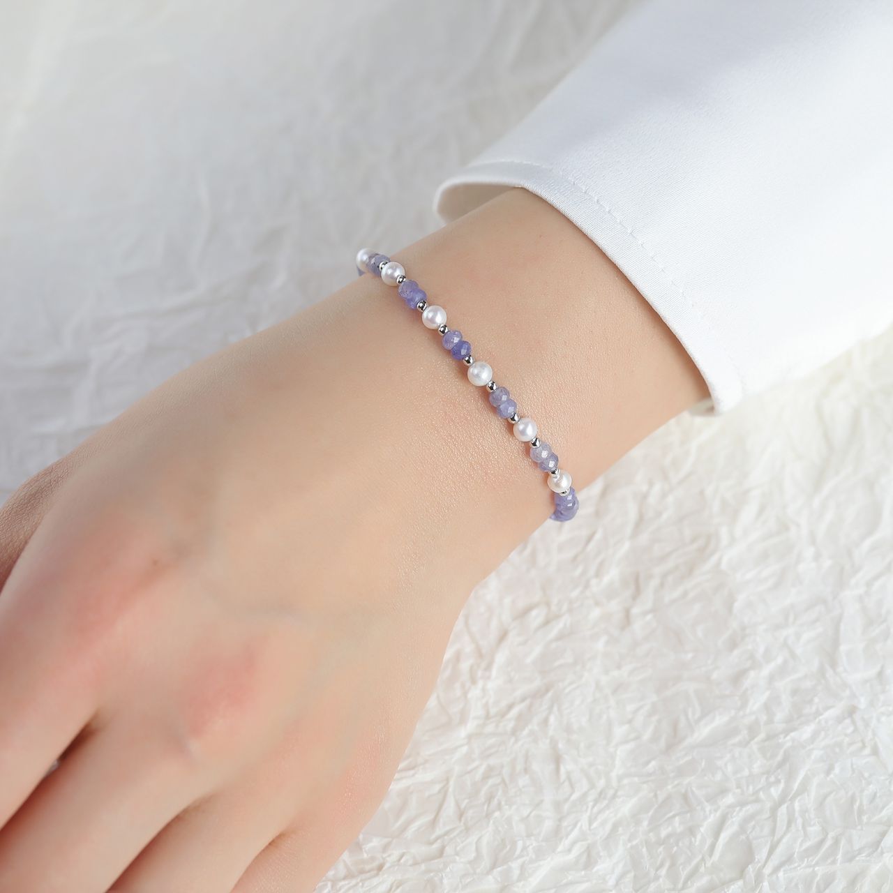 Pearly Care Band Tanzanite Bracelet