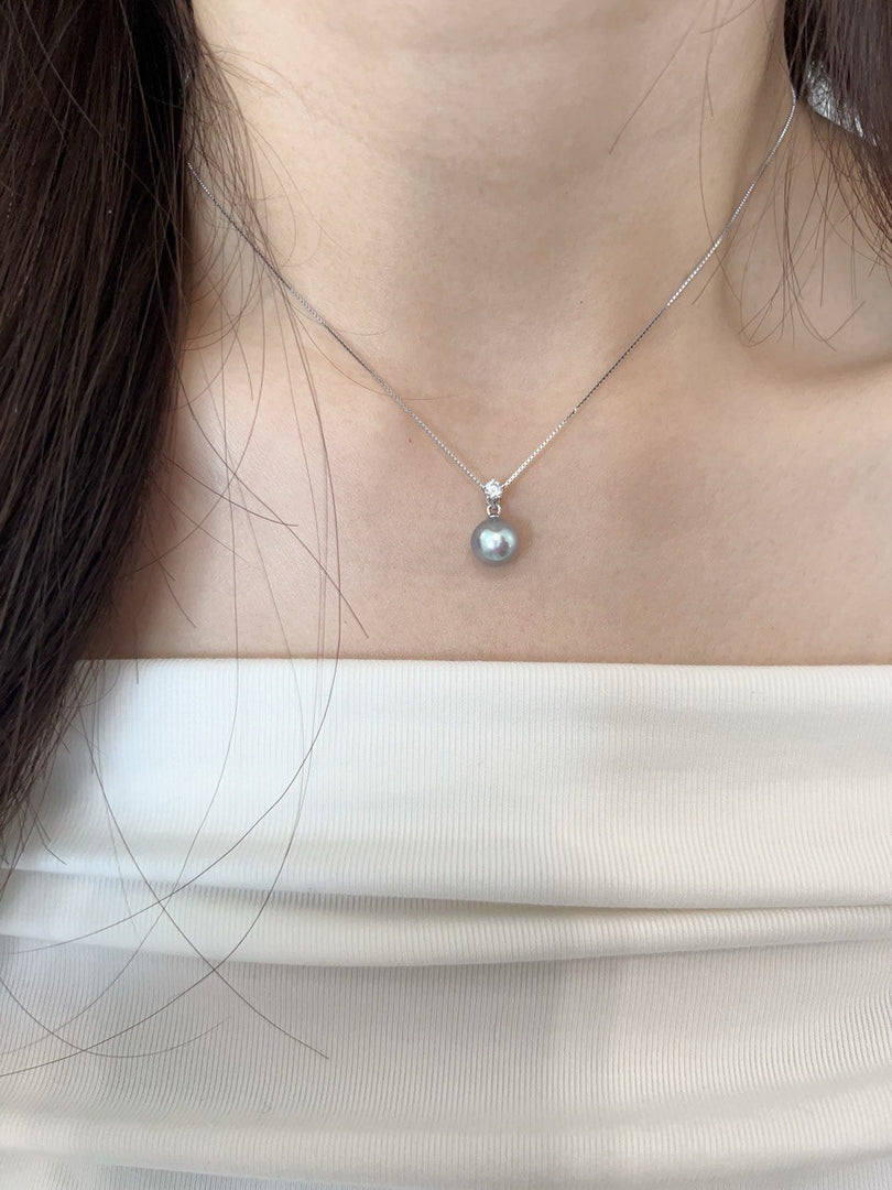 [18K Pendant] Dangling Diana