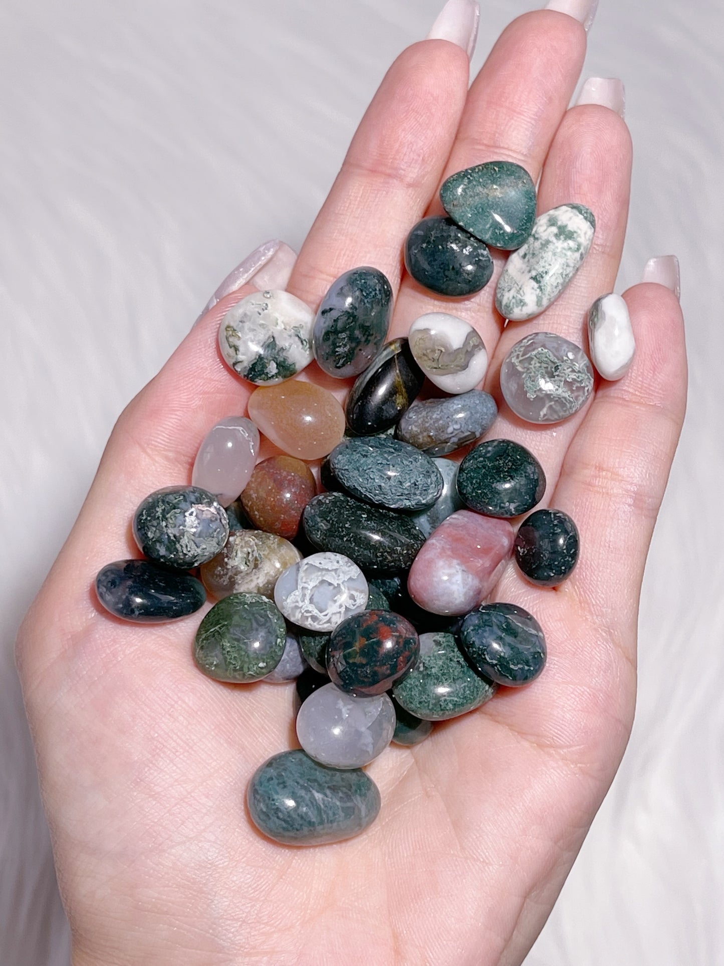 Moss Agate Small Tumbled Stones