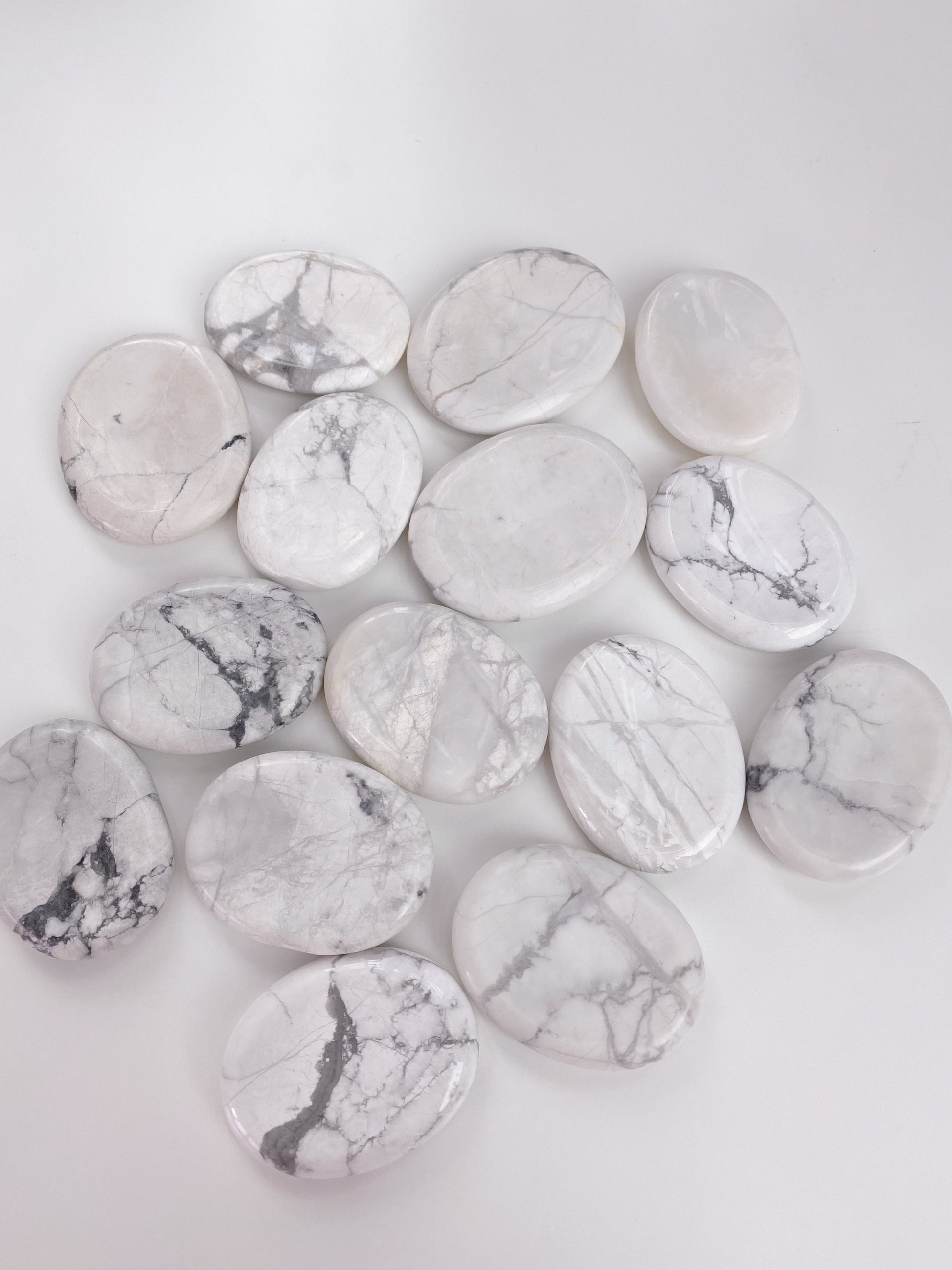 Howlite Worrystone - Caring Crystals