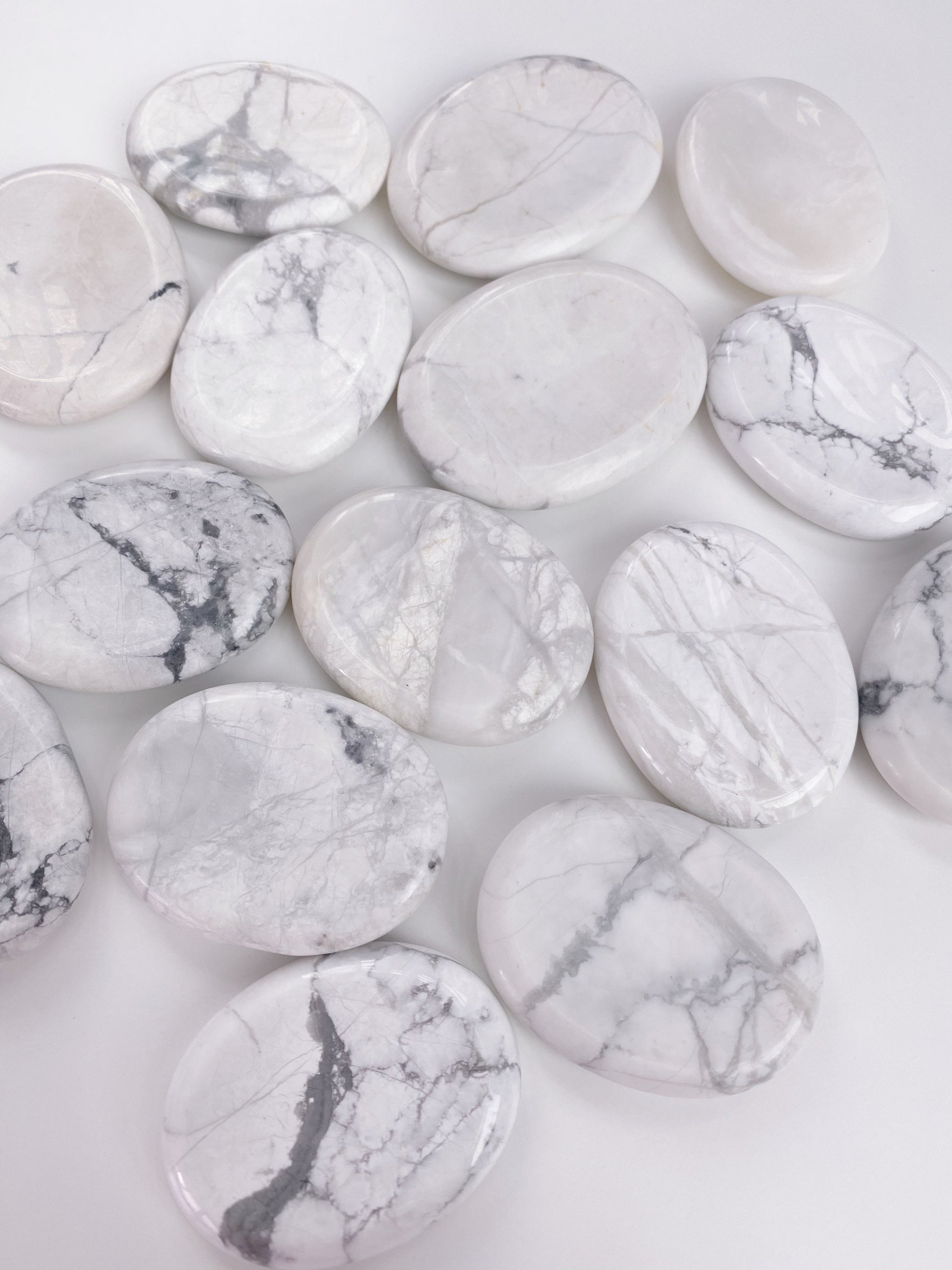 Howlite Worrystone - Caring Crystals